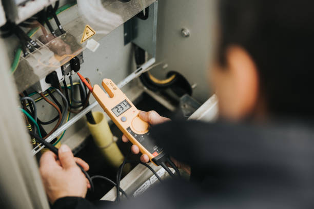 Best Licensed Electrician  in Payson, IL